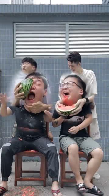 小伙吃瓜被质疑,网络舆论下的真相追寻